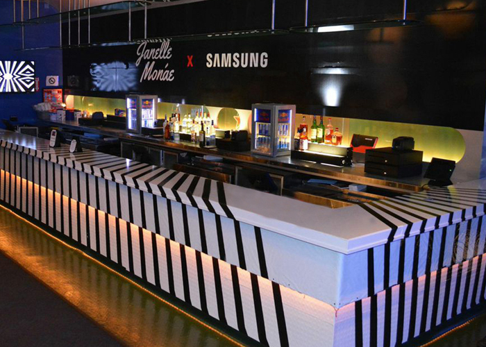 Best Buy Theater in NYC Dressed Up for Janelle Monáe's Performance to Celebrate Samsung's New Galaxy 6